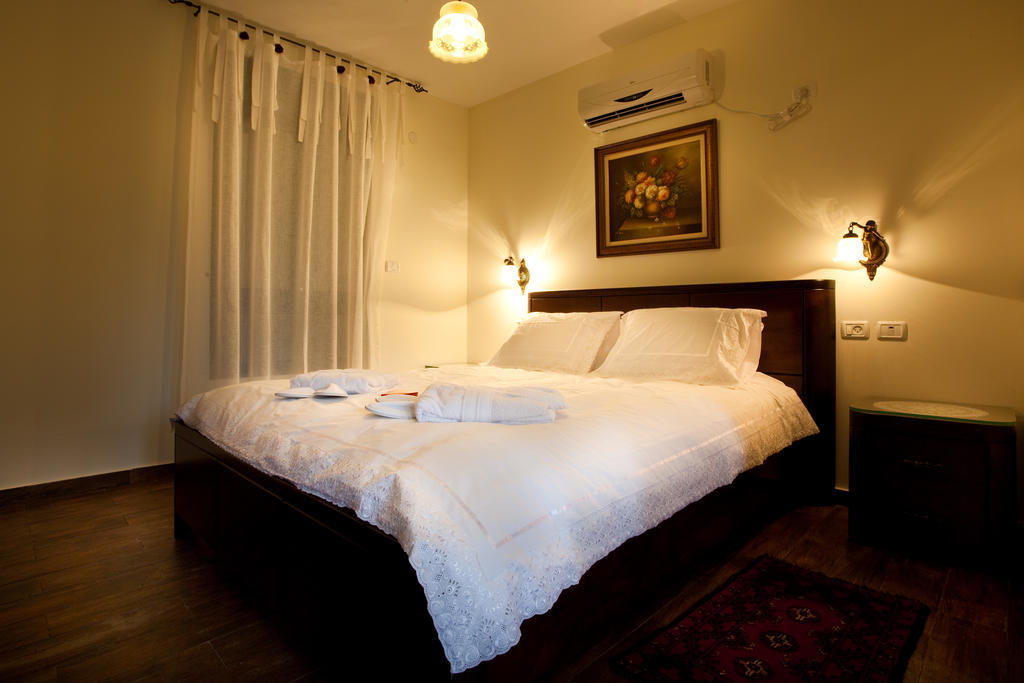 Tenebagolan Suites Zimmers Had Nesz Szoba fotó